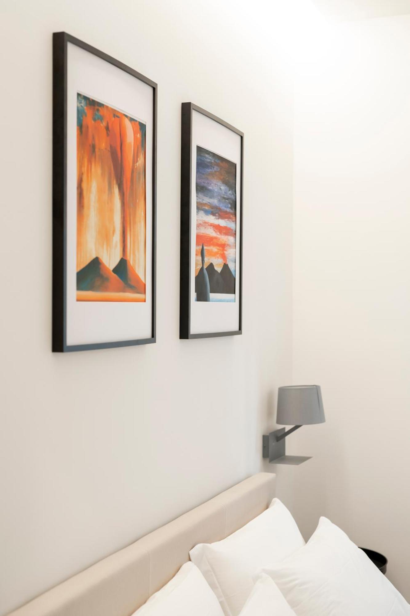 Well Suites - Piazza Dei Martiri Napels Buitenkant foto
